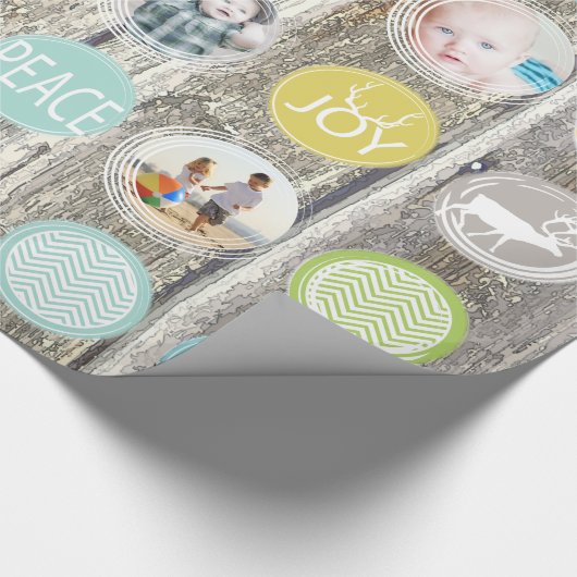 Mint Family Photo Reindeer Kerstmis Merry Bright Cadeaupapier (Hoek)