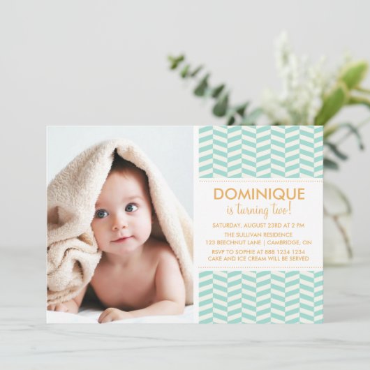 Mint Fishbone Pattern Foto Birthday Invitation Kaart (Staand voorkant)