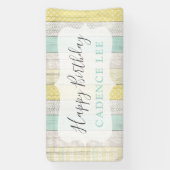 Mint & Geel Rustic Cottage Houten Gelukkig Verjaar Spandoek (Verticaal)