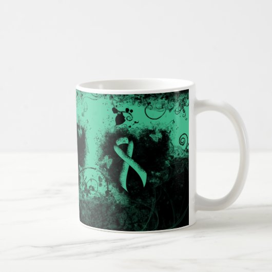 Mint Green Awareness Ribbon Grunge Heart Koffiemok (Rechts)