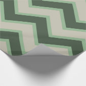 Mint Green Chevron Stripes Verjaardag Cadeaupapier (Hoek)