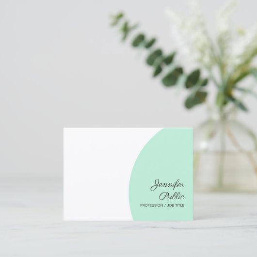 Mint Green Custom Modern Calligraded Sjabloon Visitekaartje (Staand voorkant)