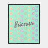 Mint Green Donut Custom Name Medium Fleece Blanket (Voorkant)
