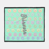 Mint Green Donut Custom Name Medium Fleece Blanket (Voorkant (Horizontaal))