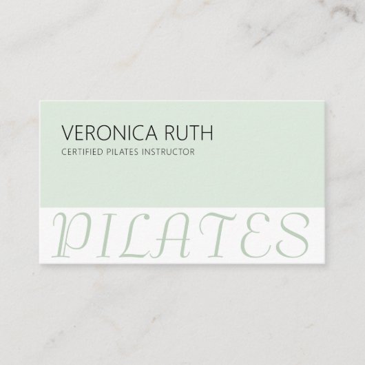 Mint Green Elegant Minimalistische Pilates QR-code Visitekaartje (Voorkant)