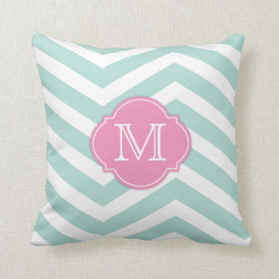 Mint Green en White Chevron Pattern met monogram Kussen