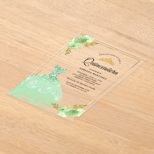 Mint Green Floral Sparkle Dress Gold Quinceanera Acryl Uitnodigingen (Laagn)
