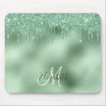 Mint Green Folie Glitter Drip Personalized Monogra Muismat<br><div class="desc">Dit ontwerp bevat geen daadwerkelijke glitter of sequinen. Het kan in het gebied worden gepersonaliseerd door de foto en/of tekst te wijzigen. Of het kan worden aangepast door te klikken deze Sjabloon personaliseert en dan de klik te kiezen om verdere optie aan te passen en de kleur van de achtergrond...</div>