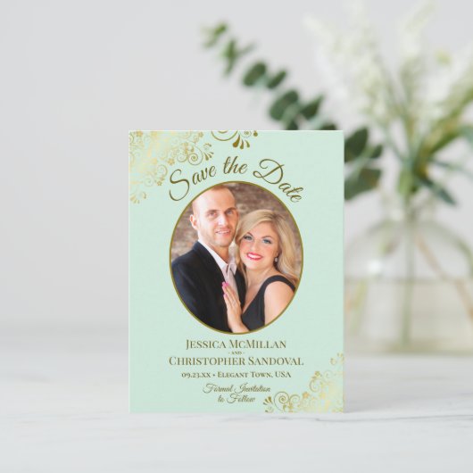 Mint Green & Gold Wedding Sla de datum op Oval Pho Aankondigingskaart (Staand voorkant)