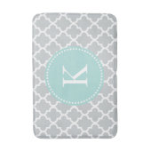 Mint Green Grey Custom Monogram Quatrefoil Patroon Badmat (Voorkant Verticaal)