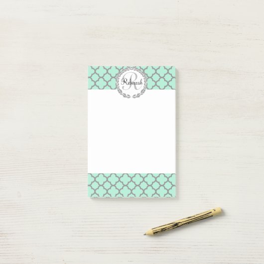 Mint Green Grey Persoonlijke Naam Monogram Post-it® Notes (Op bureau)
