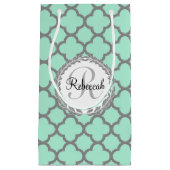 Mint Green Grey Quatrefoil Name Monogramed Laurel Klein Cadeauzakje (Voorkant)