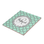 Mint Green Grey Quatrefoil Name Monogramed Laurel Tegeltje (Zijkant)