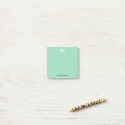 Mint Green Monogram 3 Initialen met drie letters M Post-it® Notes (Op bureau)