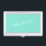 Mint Green Personalized Script Name Design Minimaa Visitekaarthouder<br><div class="desc">Dit gestroomlijnde visitekaartjes hoesje heeft een frisse mintgroene achtergrond met een aangepaste naam in elegante witte scriptletters. Ideaal voor professionals die een stijlvol en persoonlijk tintje willen toevoegen aan hun dagelijkse benodigdheden. Dit hoesje is ideaal voor het dragen en presenteren van uw visitekaartjes tijdens vergaderingen,  evenementen of netwerkgelegenheden.</div>