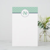 Mint Green Quatrefoil Monogram Briefpapier (Staand voorkant)