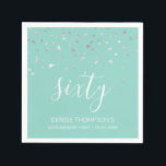 Mint Green Silver Confetti 60th Birthday Party Servet<br><div class="desc">Viel hun 60ste verjaardag in stijl met dit eenvoudige maar elegante ontwerp, dat faux zilveren driehoekige confetti bevat die neer op het woord "60" in witte handschrift op een groene achtergrond van de munt staat. Pas het met de naam van de honoree in witte sans serif doopvont, samen met de...</div>