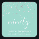 Mint Green Silver Confetti 90th Birthday Vierkante Sticker<br><div class="desc">Help hen hun 90e verjaardag in stijl te vieren met dit eenvoudige maar elegante ontwerp, met faux zilveren driehoekige confetti die op het woord "negentig" in wit handschrift op een mint groene achtergrond neerslaat. Pas het met de naam van de honoree in witte sans serif doopvont, samen met de gebeurtenis...</div>