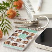 Mint Green Unique Photo Collage Custom Monogram Sleutelhanger (Voorkant Rechts)