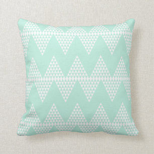 Mint Green White Geometric Chevron Pattern Kussen