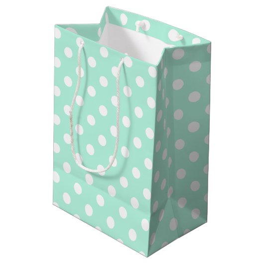 Mint groen en wit polka stippen ontwerp giftbag medium cadeauzakje (Achterkant Gekanteld)