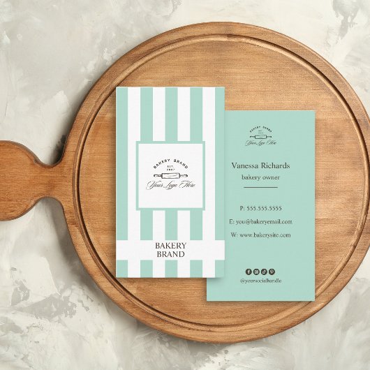 Mint Groen Wit Franse Bakkerij Logo Groot Gestreep Visitekaartje