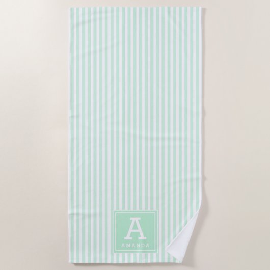 Mint Groene Cabana Strepen Monogrammed Initialen Strandlaken (Voorkant)