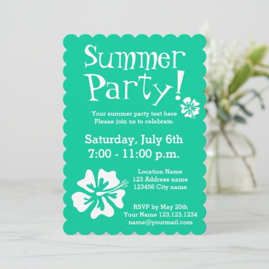 Mint groene partij uitnodigingen met floral design (Staand voorkant)