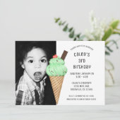 Mint Ice Cream Cone Party Custom Birthday Foto Kaart (Staand voorkant)