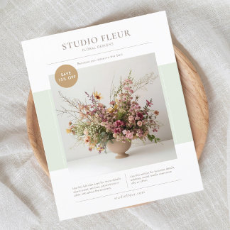Mint | Moderne Foto Bloemen Zakelijke Marketing Flyer