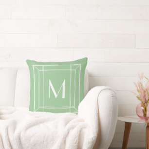 Mint salie en wit monogram kussen