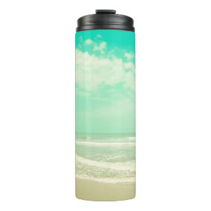 Mint turquoise retro strand background,,beac thermosbeker