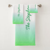Minty Groen tot Witte Gradiënt met Groen Manuscrip Bad Handdoek (Insitu)