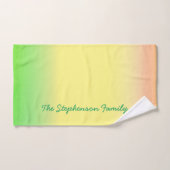 Minty Groene tot Gele Gradiënt met Groen Manuscrip Bad Handdoek (Handdoek)