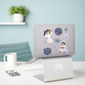 Mirabella’s Sparkle World – Kaleidoscope & Holo Sticker (Laptop op bureau)