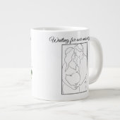 Miracle in Motion – Parents-to-Be Line Art Mug 🤍 Grote Koffiekop (Voorkant rechts)