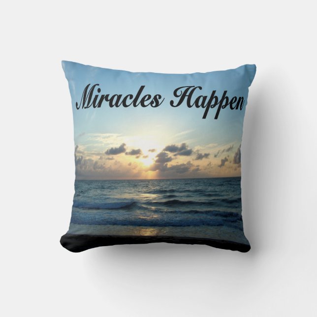 MIRACLES HAPPEN KUSSEN (Voorkant)