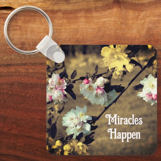 Miracles Happen Spring Blossom Inspirerend Sleutelhanger (Voorkant)