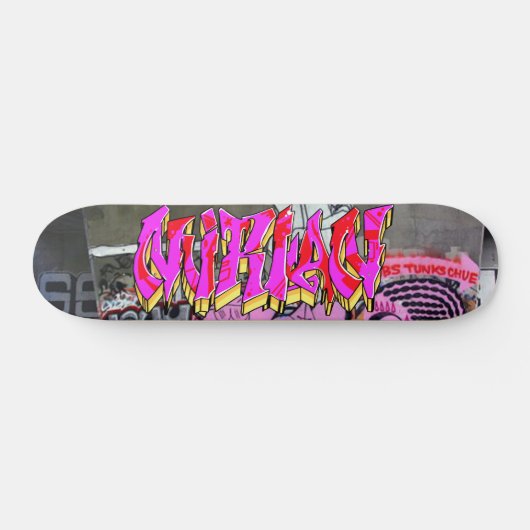 Mirian Graffiti Custom Personalized Skateboard (Horizontaal)