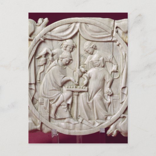 Mirror hoesje die een schaakspel weergeeft, c.1300 briefkaart (Voorkant)
