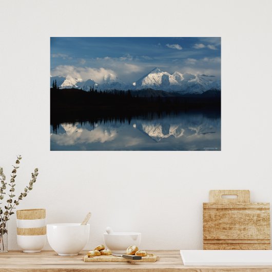 Mirror Lake Horizon met Forest & Snowy Mountains Poster (Keuken)