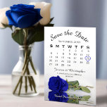 Mirrored Royal Blue Roos Elegant Wedding Calendar Save The Date<br><div class="desc">Deze prachtige Save the Date-kaarten bevatten een prachtige foto van een enkele lange,  gestampte royal blue of kobalt gekleurd roos dat in water reflecteert met golven en rimpels. De kaart bevat een kalender met je trouwdatum omringd in een hart. Mooi romantisch ontwerp.</div>