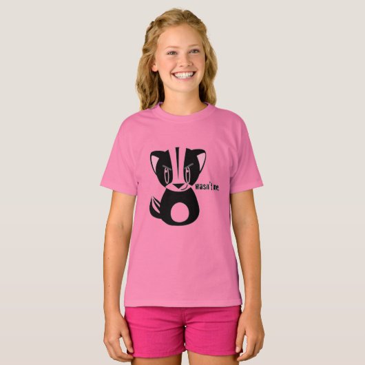 Mischievaar Cartoon skunk T-shirt (Voorkant volledig)