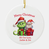 Mischievous groene kerstkatten keramisch ornament (Voorkant)