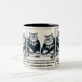 Mischievous Meows: De geslepen kat politicus Tweekleurige Koffiemok (Center)