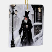 Miserly Ebenezer Scrooge Snowy Victoriaans Street Keramisch Ornament (Rechts)