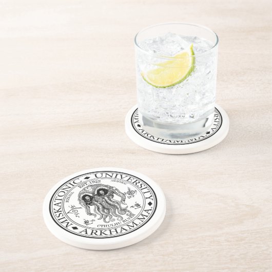 Miskatonic University CTHULHU HP LOVECRAFT Zandsteen Onderzetter (Zijkant)