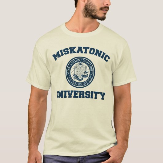 Miskatonic University T-Shirt (Voorkant)