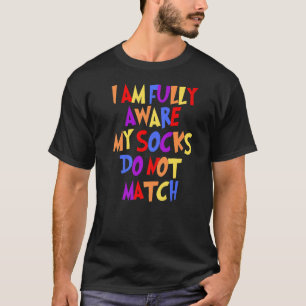 Mismatch Sokken Fun Sock Humor T-shirt