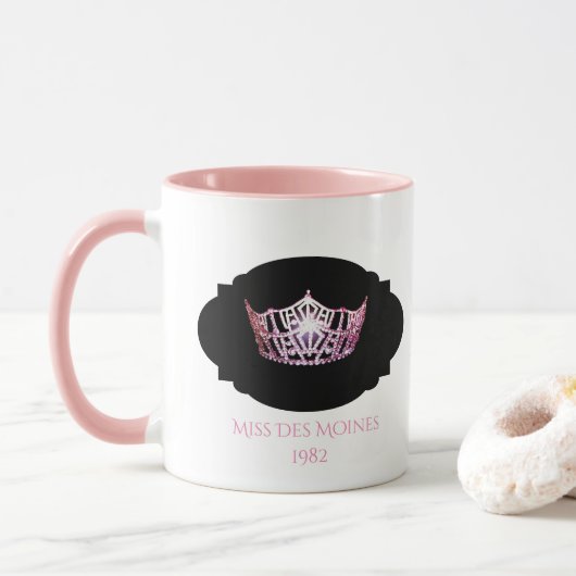 Miss America style Custom Name Pink Crown Mug Mok (Met donut)
